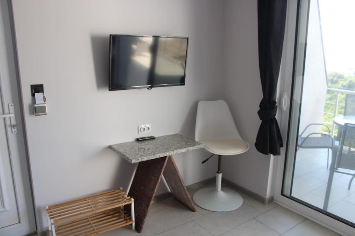 Carefree Apartments Ulcinj Exterior photo