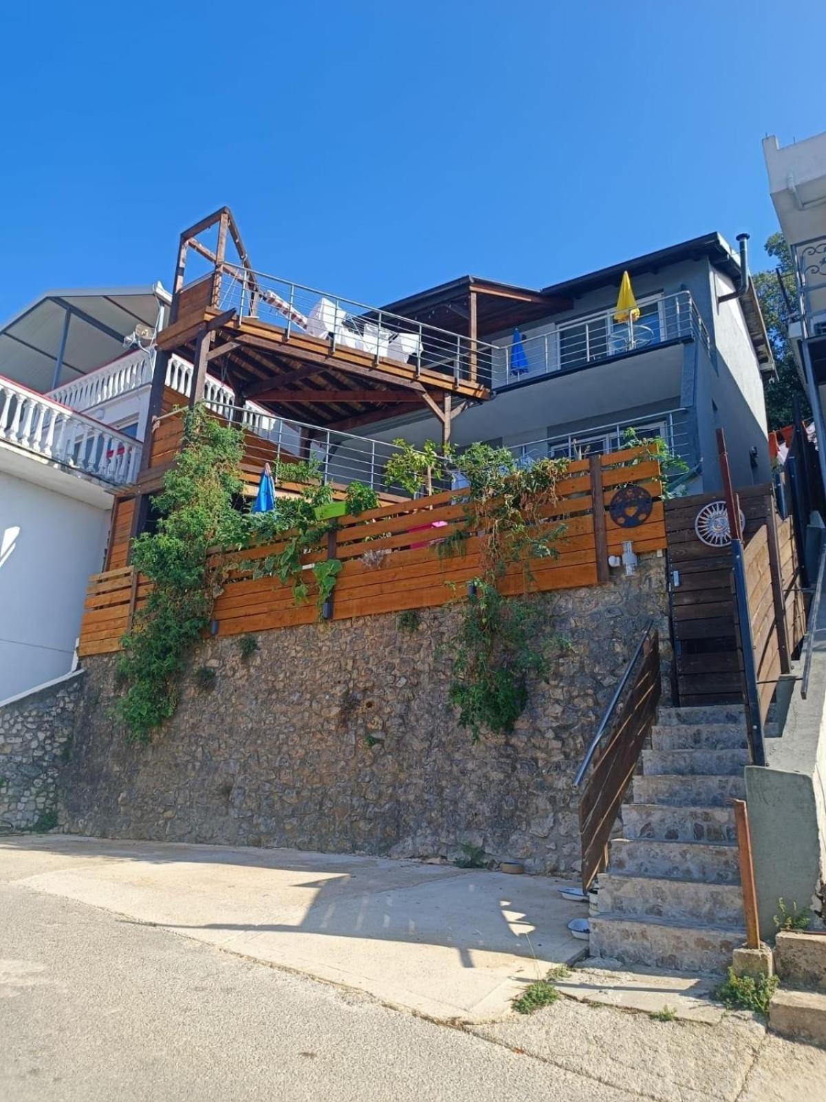 Carefree Apartments Ulcinj Exterior photo