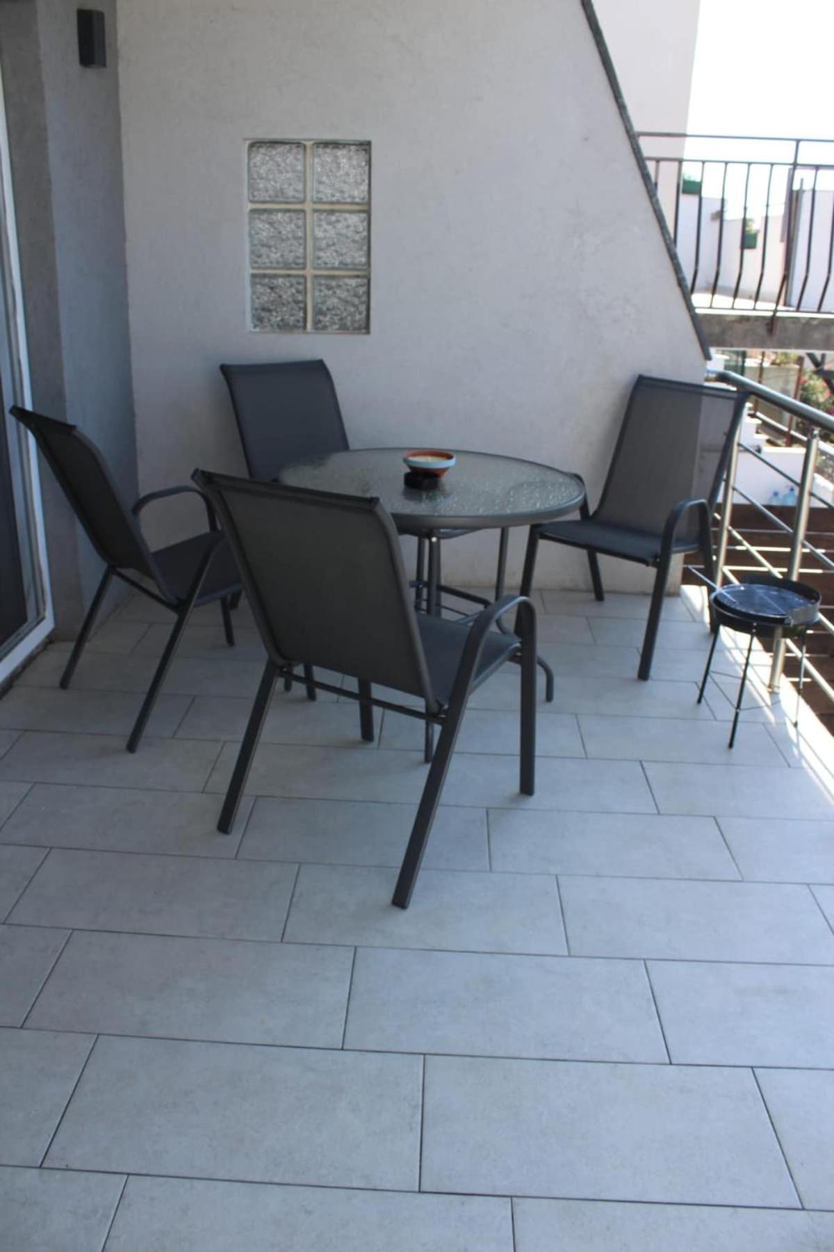 Carefree Apartments Ulcinj Exterior photo